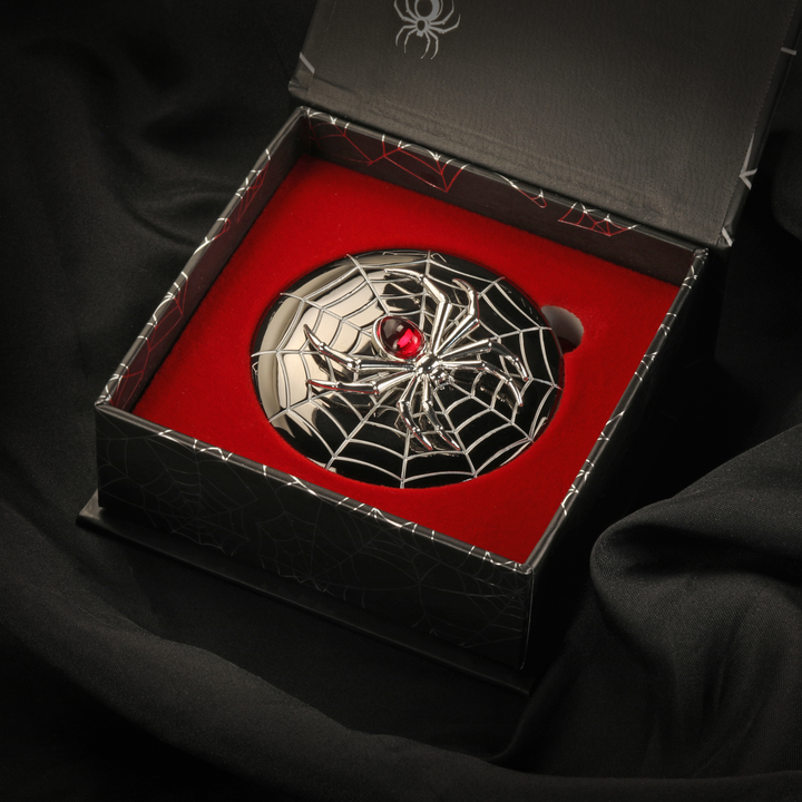 Signature Spider Compact with Powder