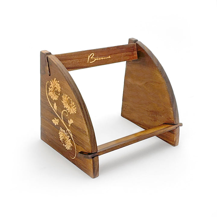 Wooden Lipstick Display Bench