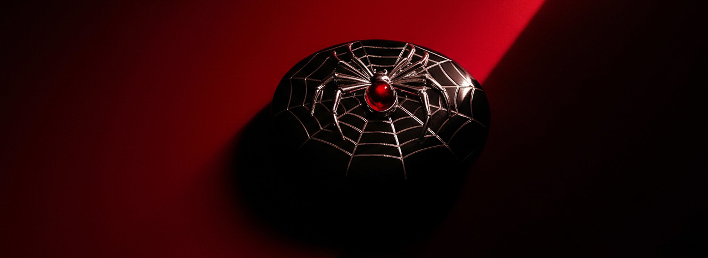 Compact  for those who find comfort in the bold