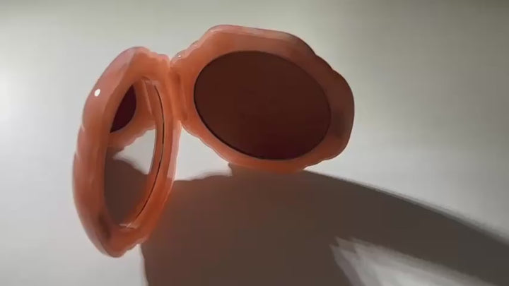 The Rose Radiance Compact with Powder